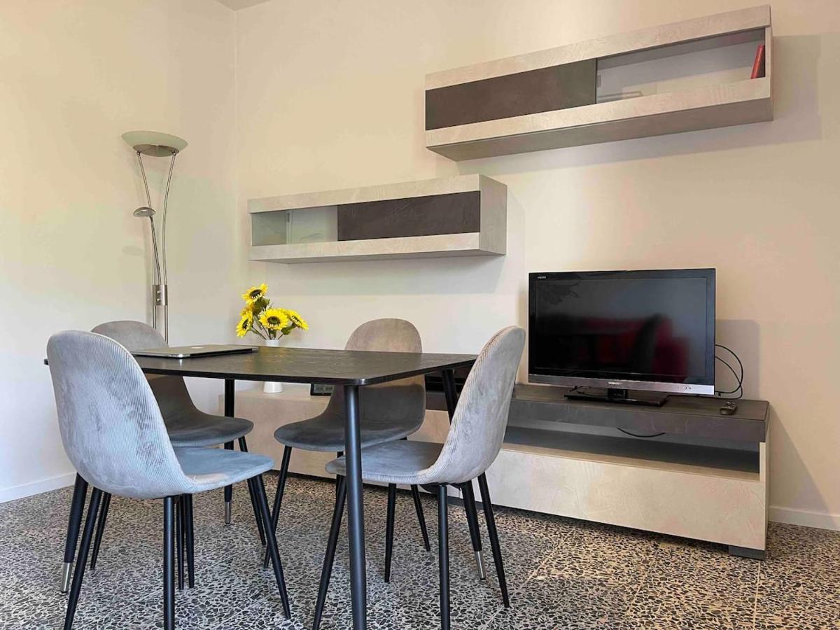 Lotus Home Eleganza E Accoglienza A Мантуя Екстер'єр фото
